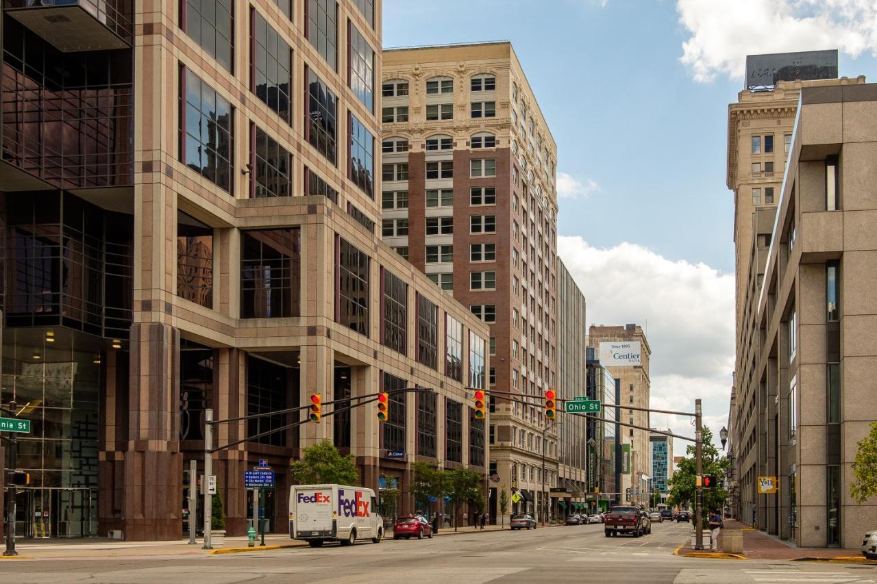 شقة إنديانابوليس  في Frontdesk Penn Street Tower Apts Downtown Indy المظهر الخارجي الصورة